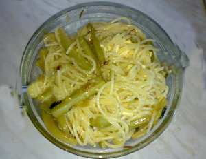 http://www.italien-pasta.com/FOTO OTOBRE 2/carbonara-zucchine-aggiunta-zucchine-agli-spaghetti.jpg
